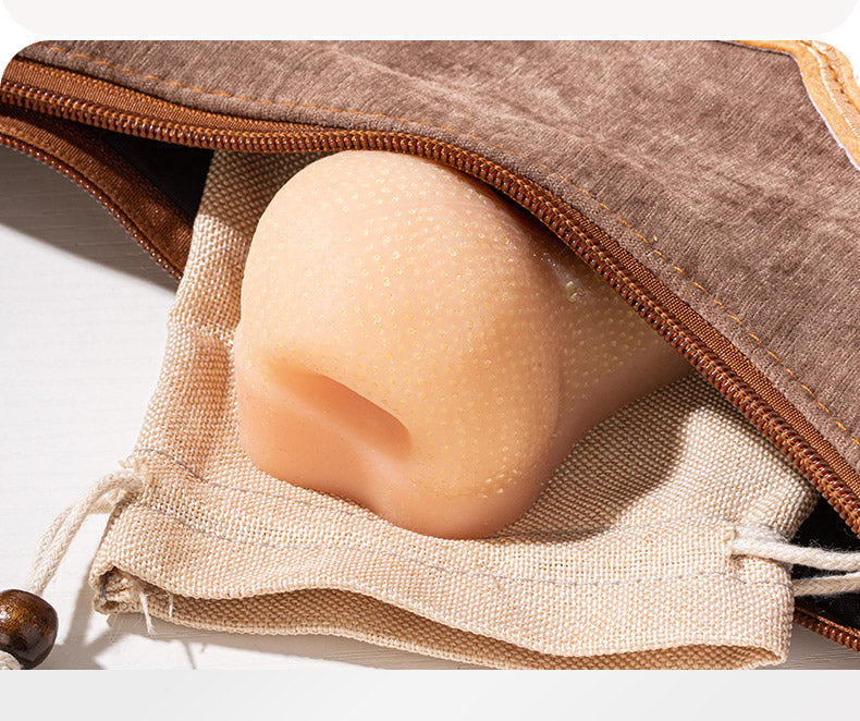Stress Relief Toy - Portable Silicone Nose Model for Popping Blackheads, Whiteheads, and Strawberry Nose; Simulated Acne Squeezing to Relieve Pressure